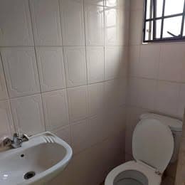 Servants Quarter for rent in block 7