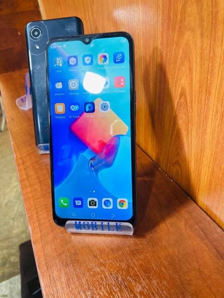 Techno spark 8 64gb 4GB ram k1250 0973555696 or