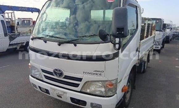 2006 Toyota Dyna
