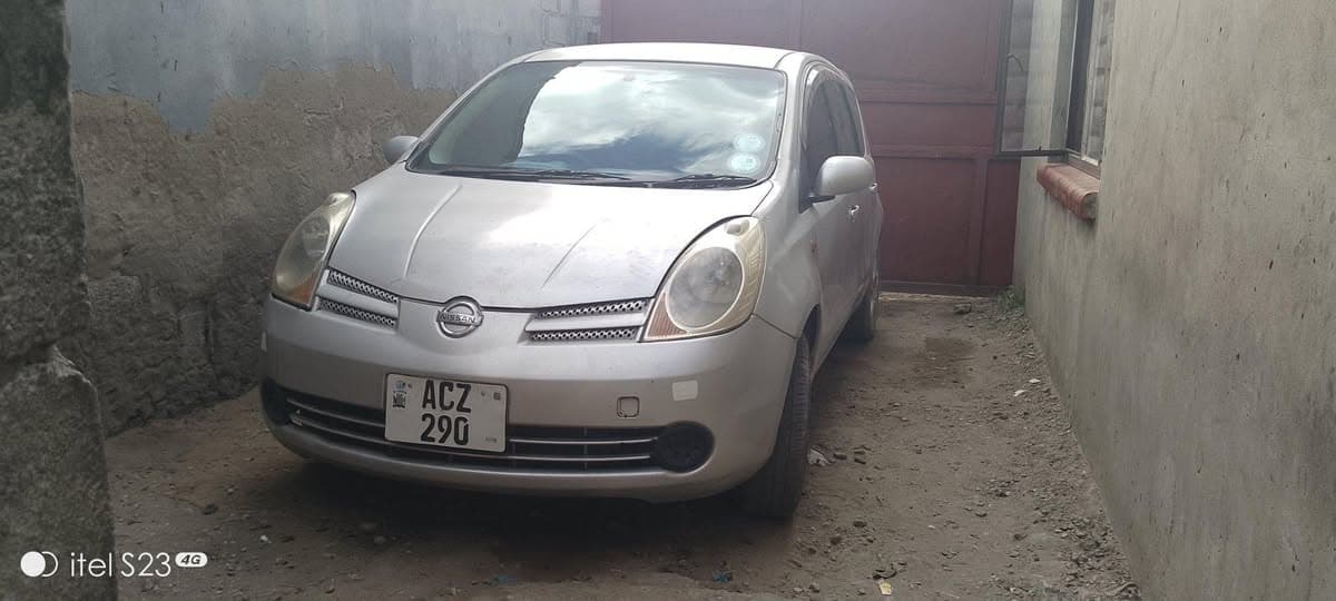 Nissan note hr 15 engine