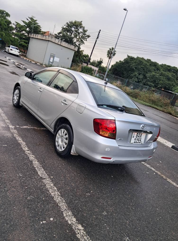 Toyota allion neat and intact Zero pressure Original factory color