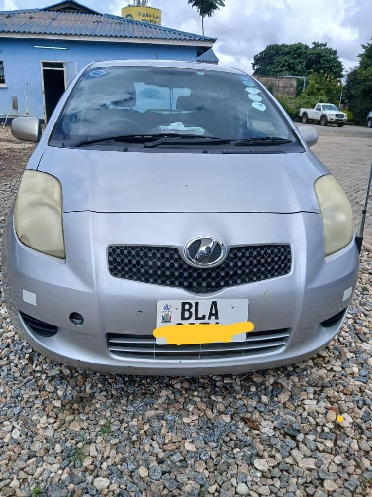 Toyota vitz 2006 model for sale 0974836213