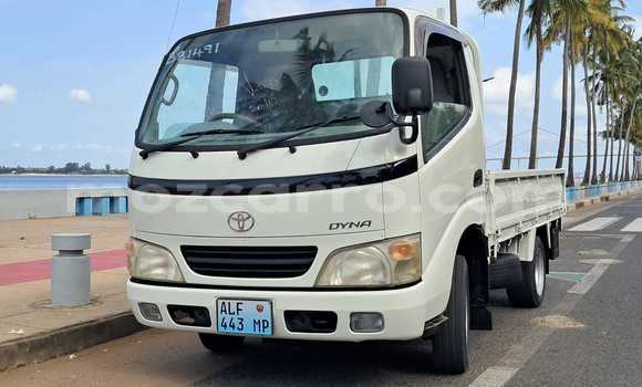 2006 Toyota Dyna