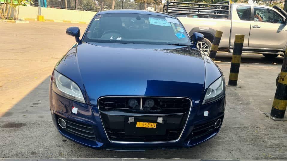 AUDI FOR SALE PRICE K250 000 NEG CALL 0972782215